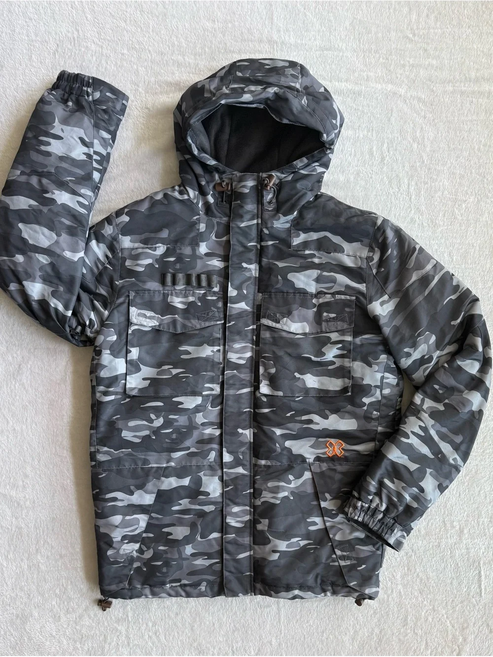X Games Gray Camo Hooded Ski Snowboard Jacket Insulated Winter Coat Size S